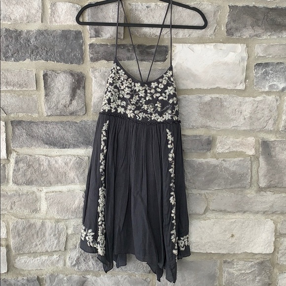 Flowy mini dress - Picture 1 of 6